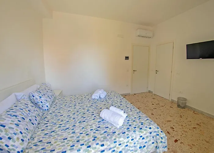A Casa Di Marco Centro فندق مبيت وإفطار 3*